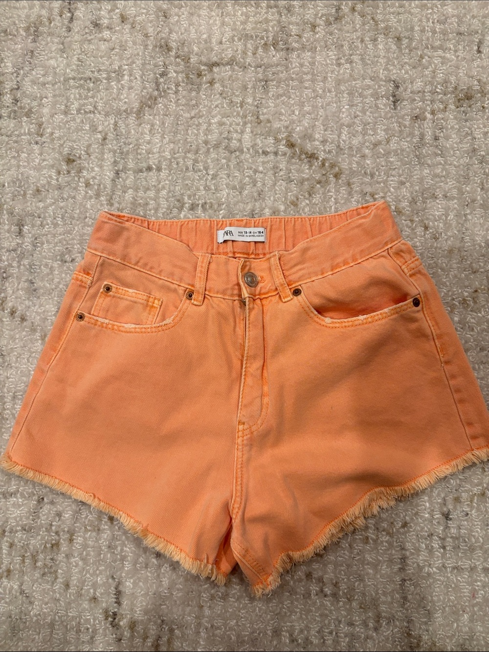 ZAra Peach-Orange High-Rise Denim Shorts with Frayed Hem